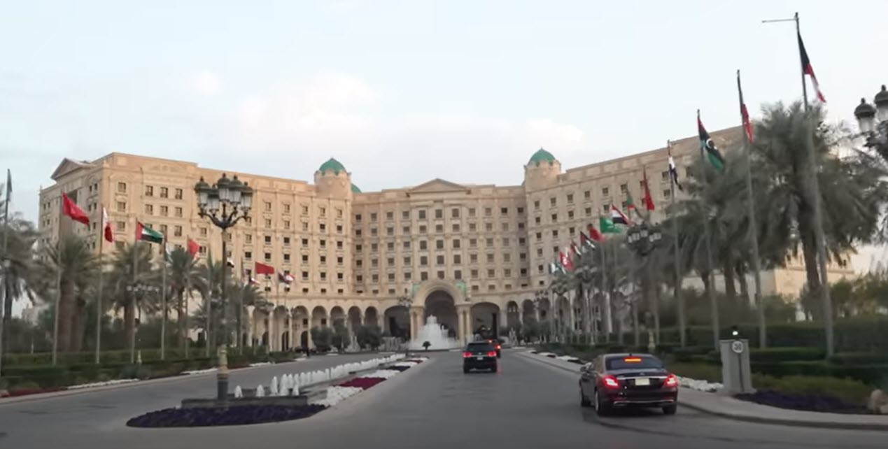 فرص عمل مميزة للمقيمين في السعودية داخل أحد الفنادق العالمية الفاخرة في الرياض